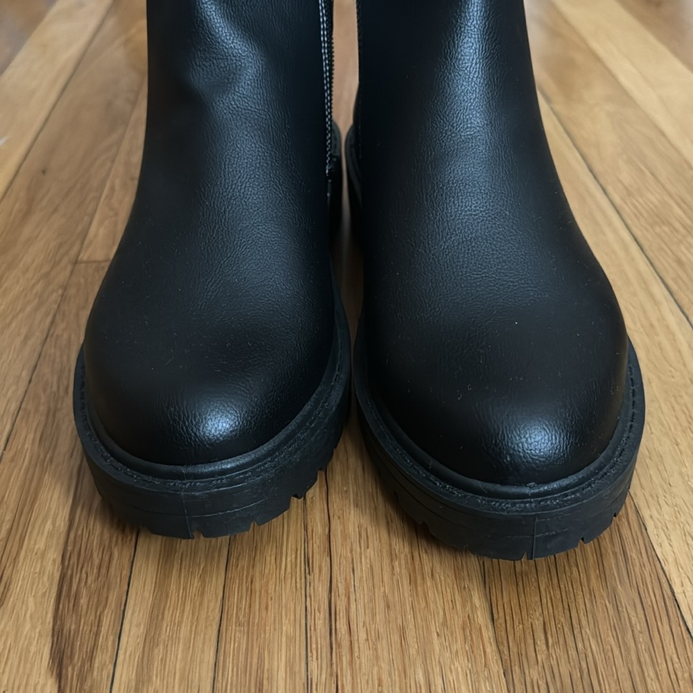 ASOS Boots - Picture 3 of 5